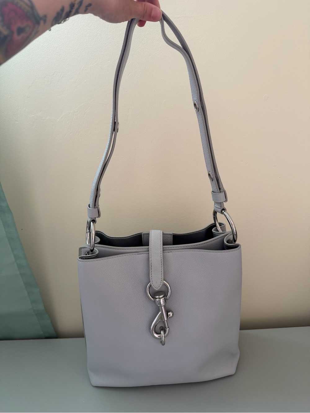Rebecca Minkoff bucket bag - Picture 2 of 9
